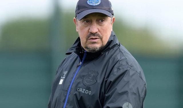 华体会hth体育-贝尼特斯废了安切洛蒂儿子的成功战术，收效如何？